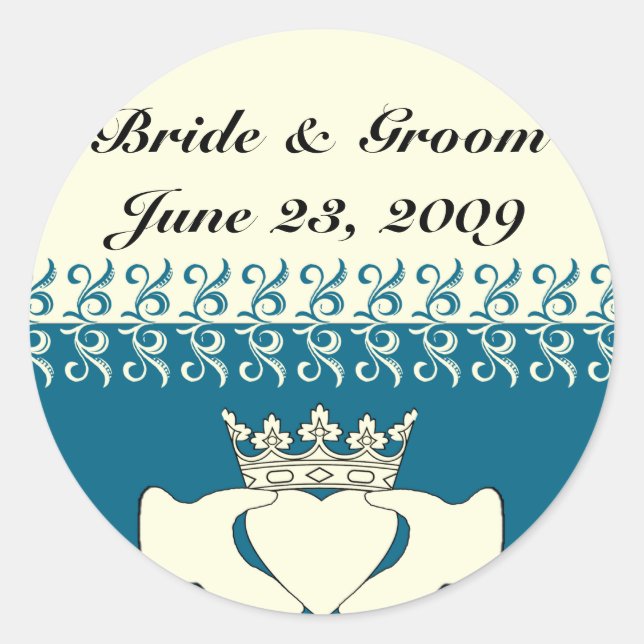 Custom Claddagh Classic Round Sticker (Front)