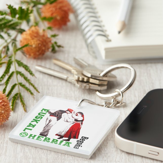 Custom, Euskal Herria, traditional Basque dancing: Key Ring (Front Right)