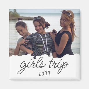 Custom Girls Trip   Girls weekend Getaway Souvenir Magnet