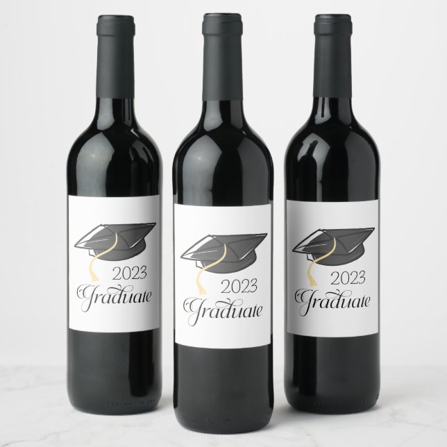 Custom Graduation Party Black Graduation Cap  Wine Label (Bottles)