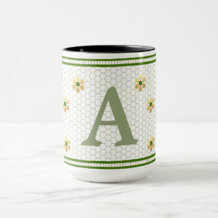 Custom Initial Letter Chic Gold Daisy Honeycomb Mug