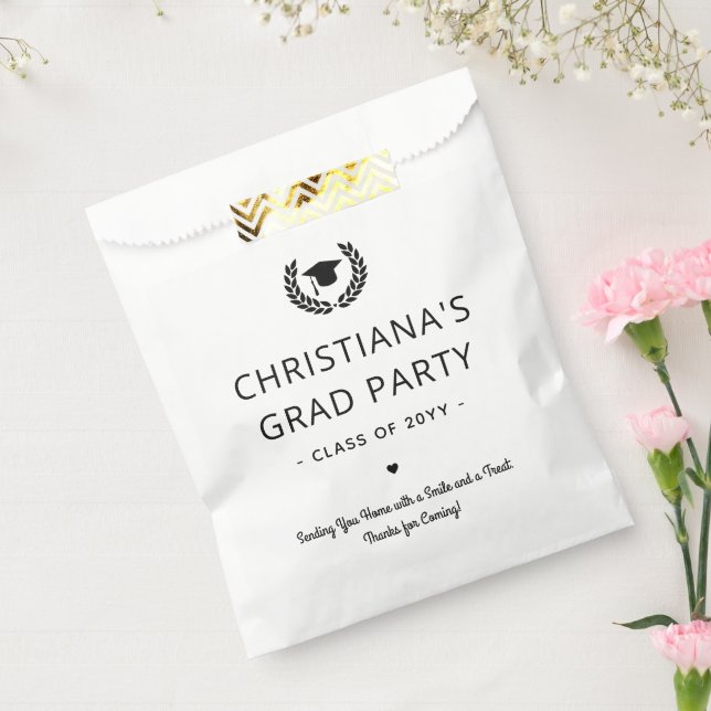 Custom Modern and Minimalist Graduation Party Favour Bag (Sealed)