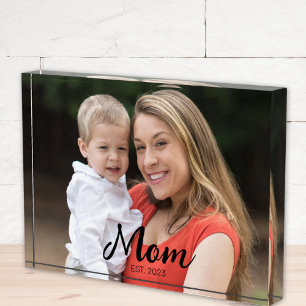 Custom Mum Established Modern Script Photo Block