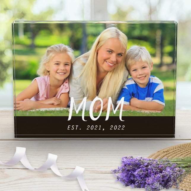 Custom Mum Established Modern Script Photo Block (A photo block with "Mom Est." design and custom year, ideal for Mother's Day)