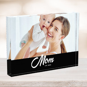 Custom Mum Established Modern Script Photo Block
