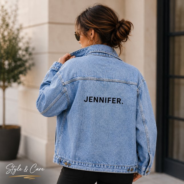 Custom Name Design on Women’s Denim Jacket (Custom Name Design on Women’s Denim Jacket)