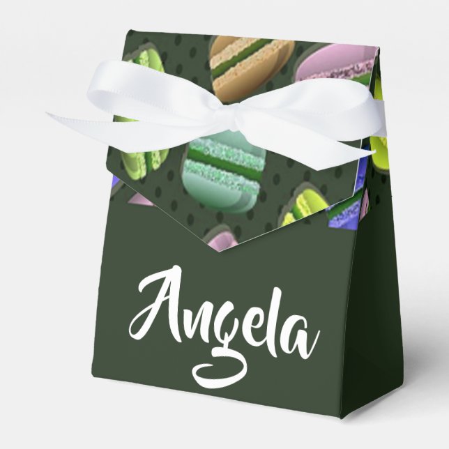 Custom name macaron pattern favour box (Front Side)