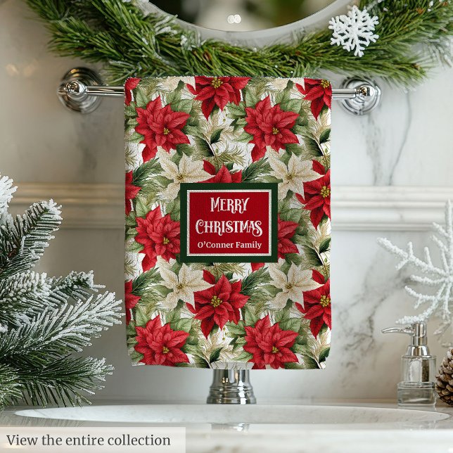 Custom Name Towels Christmas Wreath Accent (Custom Name Towels Christmas Wreath Accent)