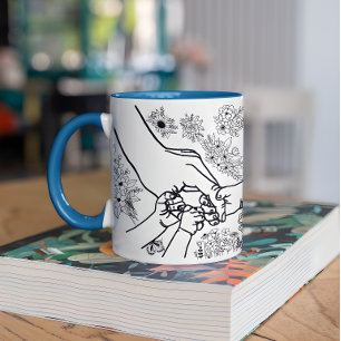 Custom Names Kids Holding Mum's Hands Mother's Day Coffee Mug