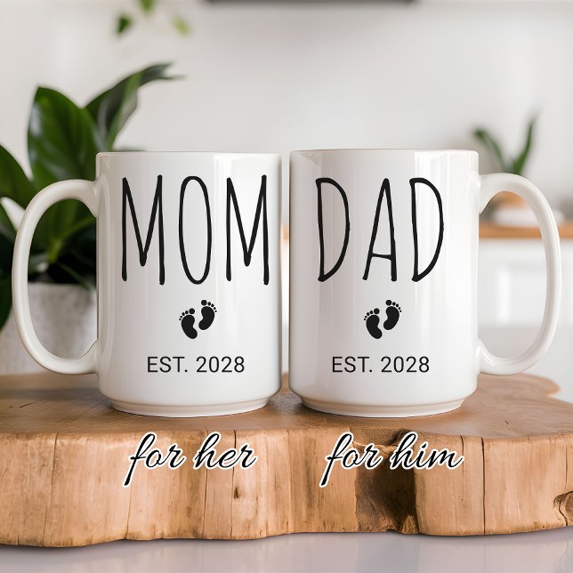 Custom New Baby Reveal | Modern Script Mummy Daddy Coffee Mug (New Parents Mug Set Gift for Baby Shower, Personalized New Mom Dad Mug Pregnancy Reveal Gift)
