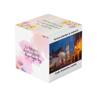 Custom photo cube with special memories