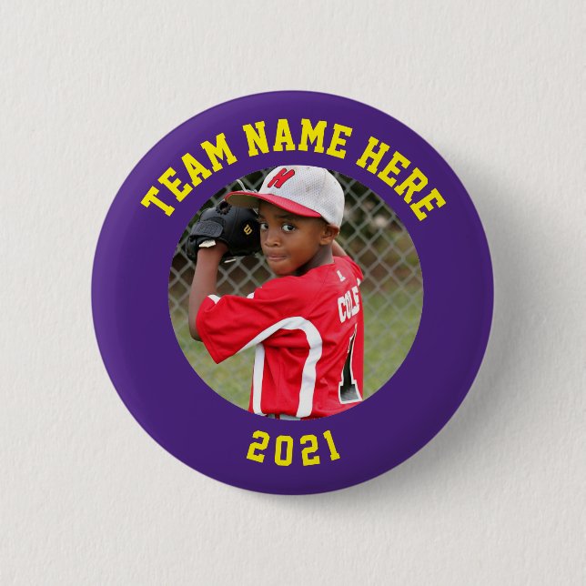 Custom Photo Sports pin / button with team name (Front)