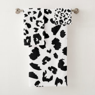 Customisable leopard print bath towel set
