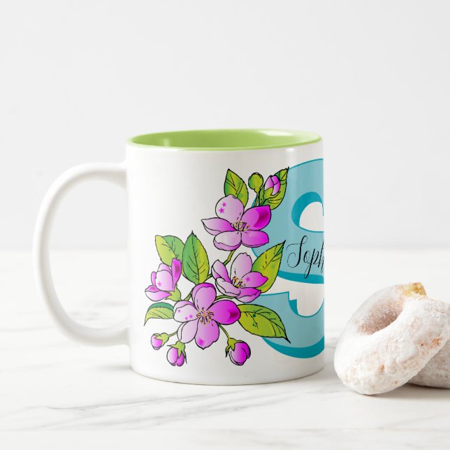 Customisable monogram + name mug (style: sophia) (With Donut)