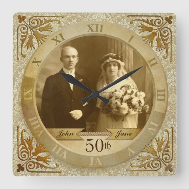 Customisable Photo Clock Gold Damask Roman Numeral (Front)