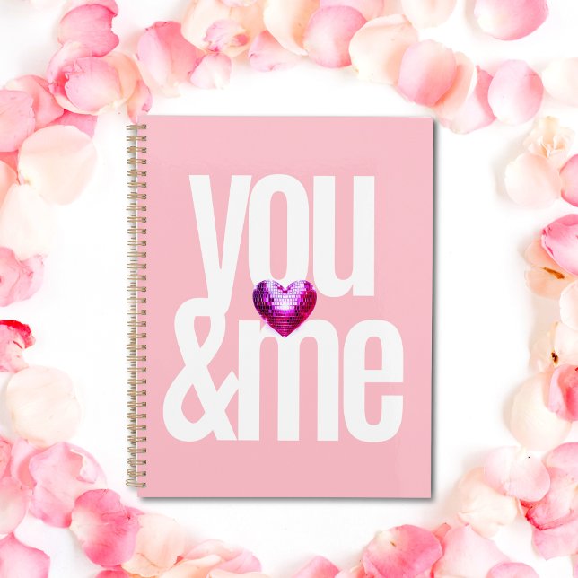 Customisable Pink Glitter Wedding and Valentine's Planner (Customizable Pink Glitter Wedding and Valentine's Planner)