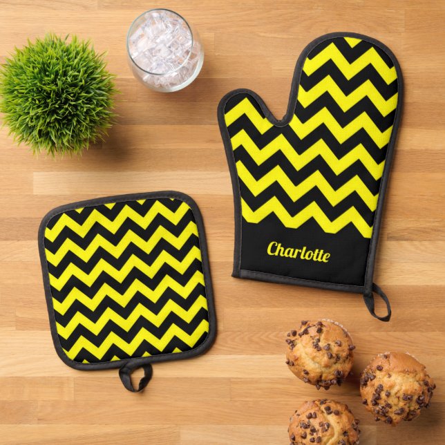 Customisable yellow and black chevron pattern oven mitt & pot holder set (Top Down)