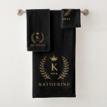 Customise Name & Initial Black White Gold Monogram Bath Towel Set<br><div class="desc">Introducing our Customise Name & Initial Black White Gold Monogram collection – a bespoke fusion of sophistication and personalisation. Tailored for those who appreciate unique details, this collection allows you to add your name and initials to a timeless black and white palette, elegantly accented with gold monogramming. Whether you're looking...</div>
