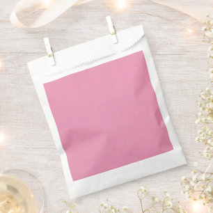 Customise Your Digital Creations with Drag & Drop Favour Bag