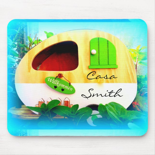 Customised retro camper casa mouse pad (Front)