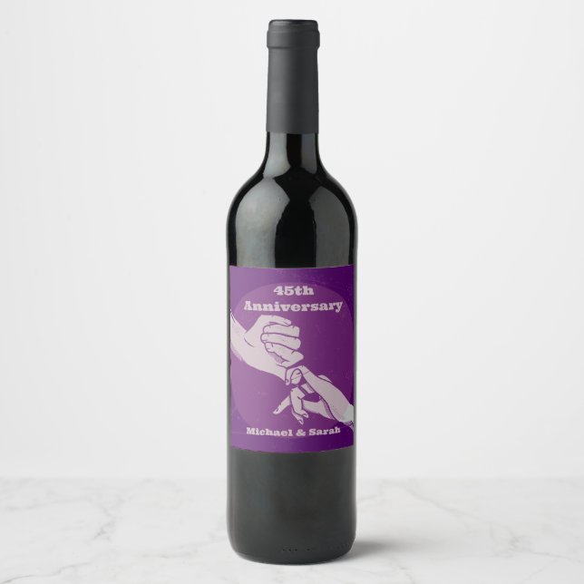 Customiz anniversary romantic couple holding hands wine label (Front)