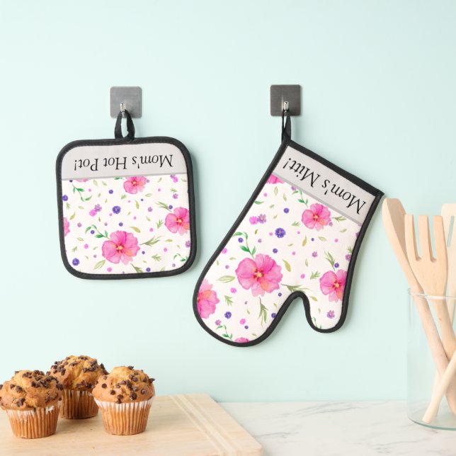 Customizable Floral Oven Mitt & Pot Holder Set (Insitu(Hanging))