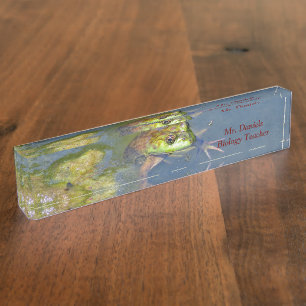 CUSTOMIZABLE / "FROG PEERING ABOVE WATER IN POND" NAMEPLATE