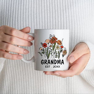 Customizable Grandma est 2023 New Grandma Gift Mug
