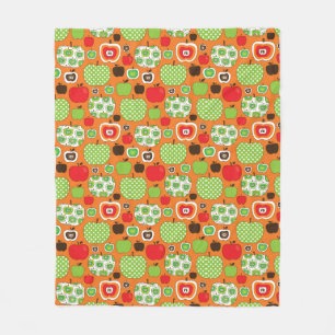 Cute apple illustration pattern fleece blanket