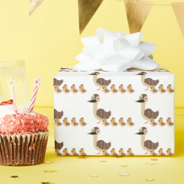 Cute Baby Shower Wrapping Paper (Birthday Party)