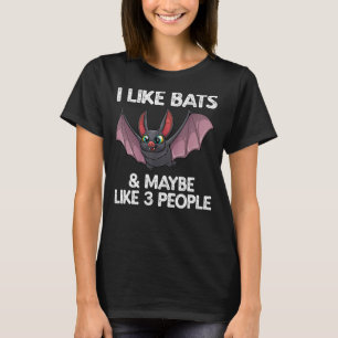 Cute Bat Art For Men Women Nocturnal Bird Creature T-Shirt