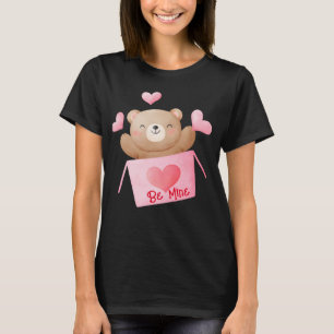 Cute bear Valentine's day  T-Shirt