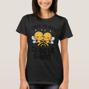Cute Bee Couple Cuddle Funny Romantic T-Shirt