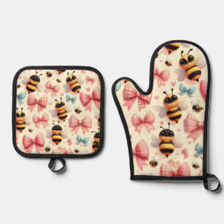 Cute Bee Oven Mitts & Pot Holders Oven Mitt & Pot Holder Set