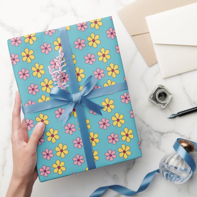 Cute big flowers pattern wrapping paper (Gifting)