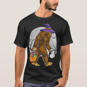 Cute Bigfoot Witch Pumpkin Halloween Girls Sasquat T-Shirt