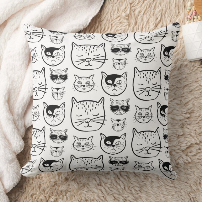Cute Black and White Cat Faces Pattern Cushion (Blanket)