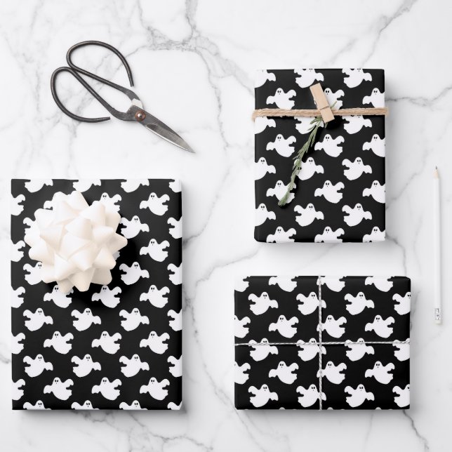 Cute Black And White Ghost Pattern Halloween  Wrapping Paper Sheet (Front)