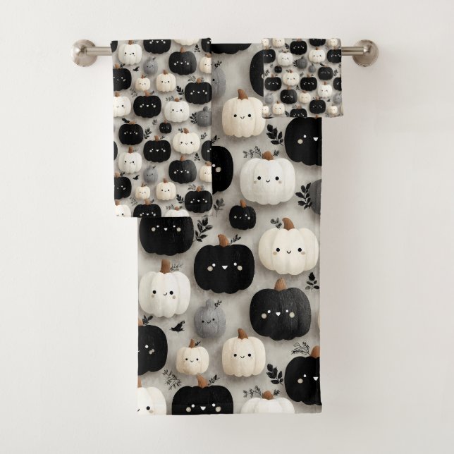 Cute Black and White Pumpkin Fall Pattern Bath Towel Set (Insitu)
