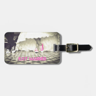 Cute Black White Just Married Luggage Tag