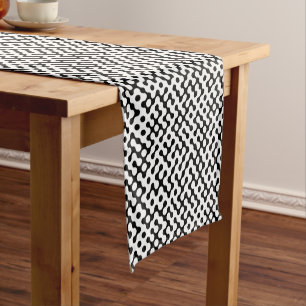Cute black white labyrinth pattern short table runner