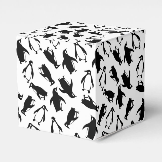 Cute black white penguin pattern white background favour box (Front Side)