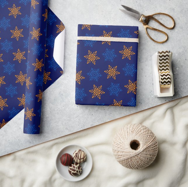 Cute Blue Christmas Snowflake wrapping paper (Crafts)