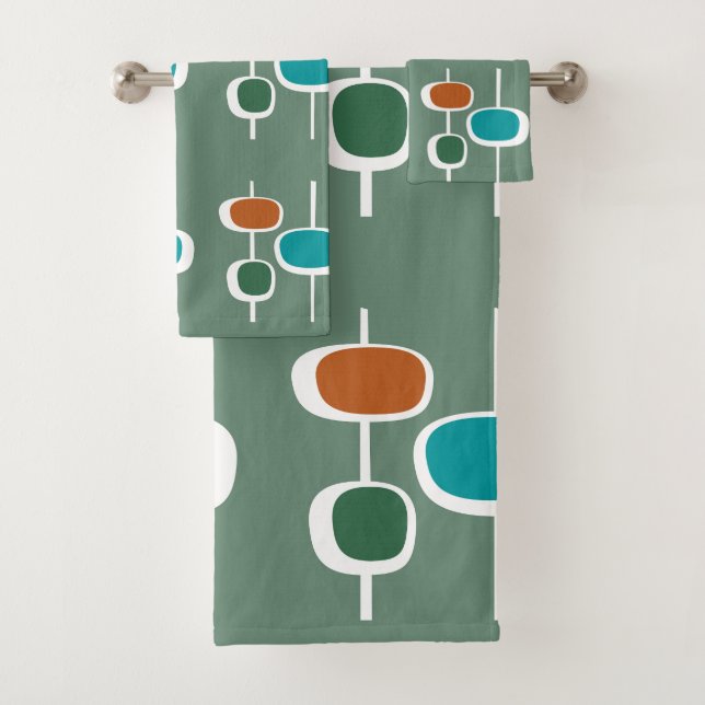 Cute boho pattern retro 1950s abstract sage green bath towel set (Insitu)