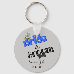 Cute Bride And Groom Personalised Wedding Key Ring