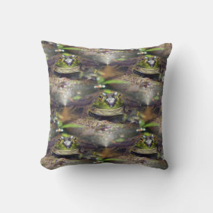 Cute Bullfrog Face Nature Pattern Cushion
