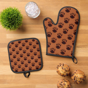 cute Camping bear paws tiled pattern Oven Mitt & Pot Holder Set