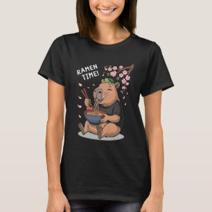 Cute Capybara Eating Ramen Noodles Japanese Cute A T-Shirt