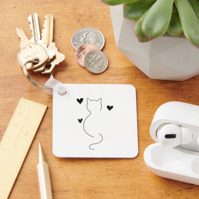 Cute cat line drawing, with three hearts key ring (Desk)