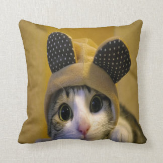 Big Eyes Eye Pillows Gifts - T-Shirts, Art, Posters & Other Gift Ideas Zazzle